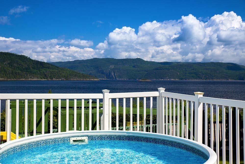 Chalets Condos Sur Le Fjord LʼAnse-Saint-Jean المظهر الخارجي الصورة